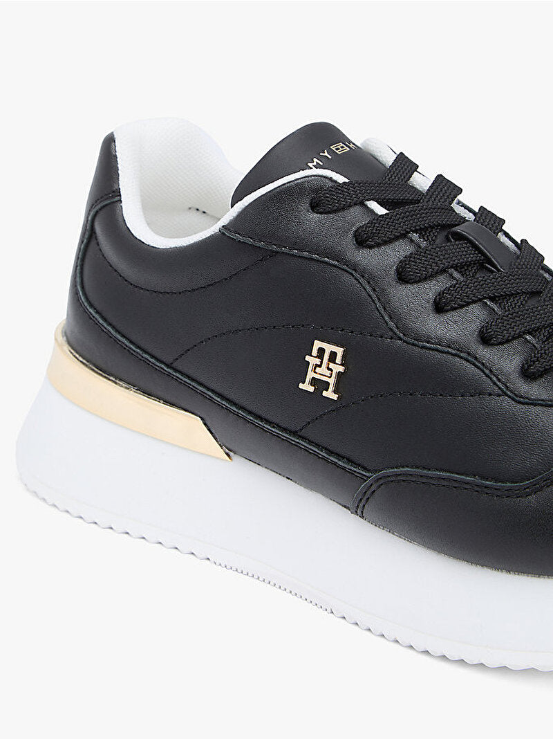 TOMMY HILFIGER CHIC FASHION RUNNER