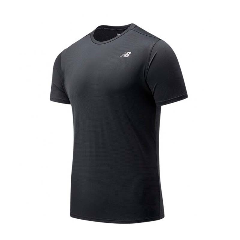 Camiseta Deportiva Hombre Negra Marca NEWBALANCE