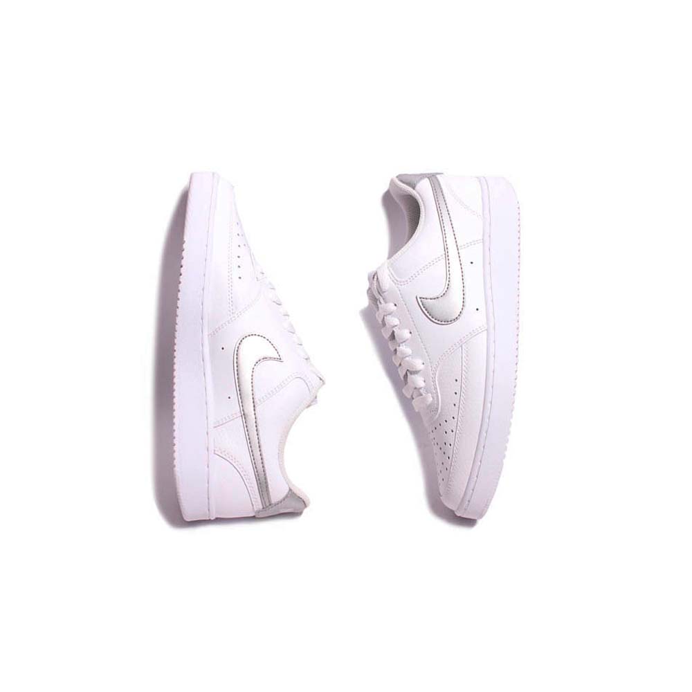 Zapatilla NIKE Court Vision Low de Mujer Color Blanco