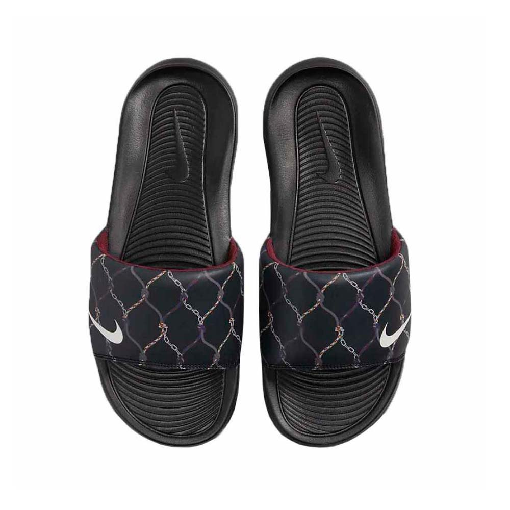 Chancletas Nike Victori One de Hombre color Negro Estampado