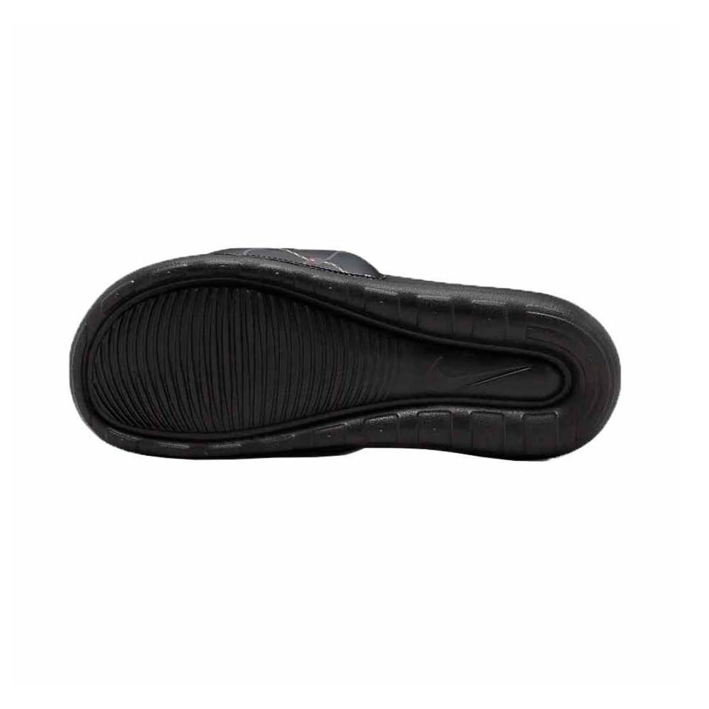 Chancletas Nike Victori One de Hombre color Negro Estampado