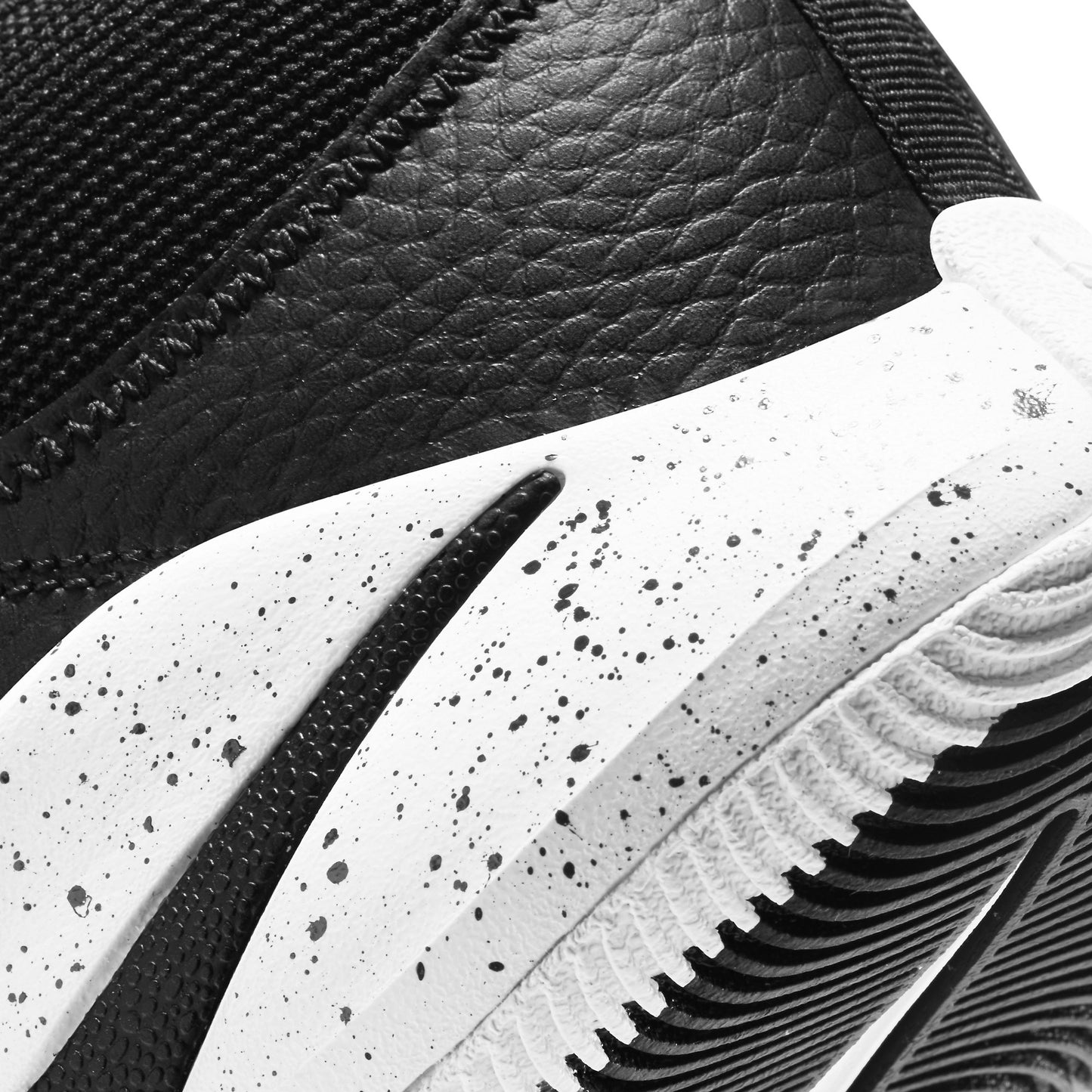 Zapatilla Nike Fly by Mid 2 de Hombre color Negro