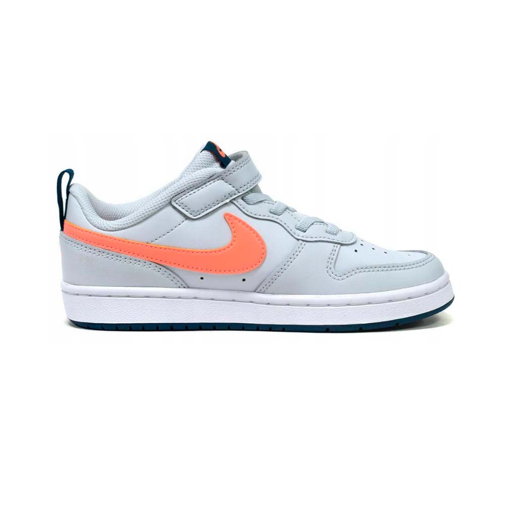 Zapatilla NIKE Court Borouhg Low 2 BTV de Niño Color Gris Con Cierre de Velcro