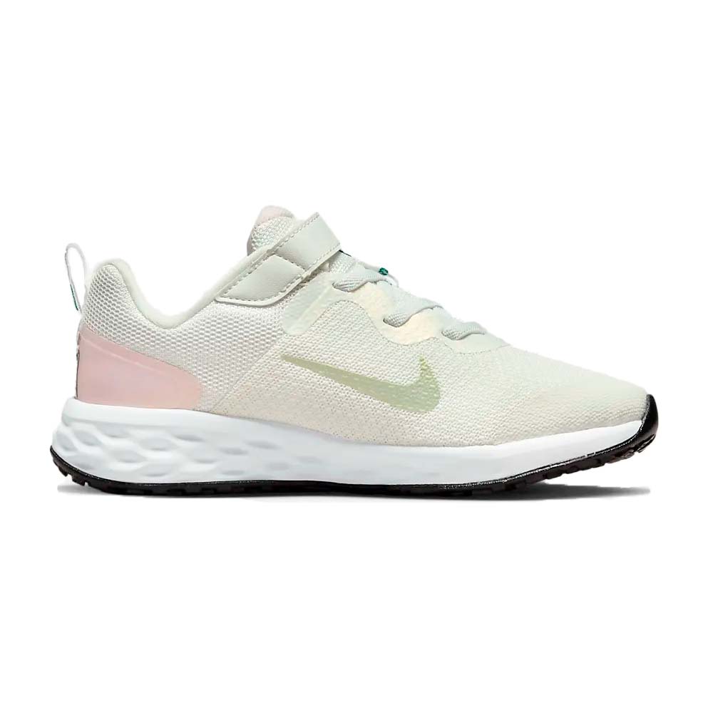 Zapatilla NIKE Revolution 6 NN de Niño Color Crudo Con Cierre de Velcro