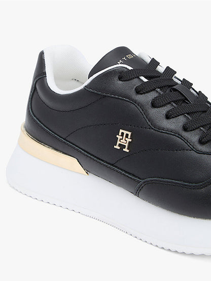 TOMMY HILFIGER CHIC FASHION RUNNER