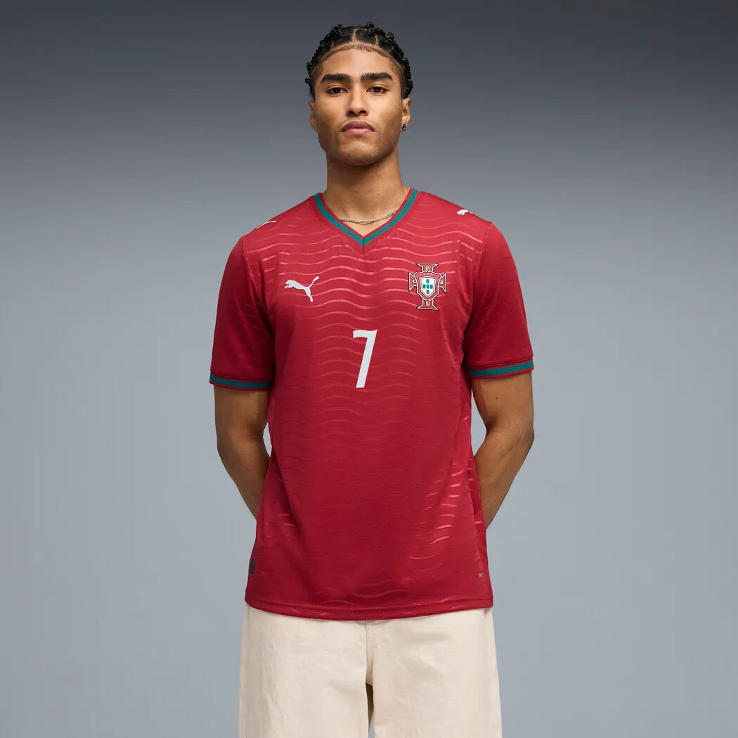PUMA TEAMFINAL GRAPHIC