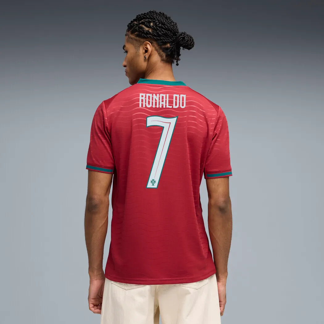 PUMA TEAMFINAL GRAPHIC
