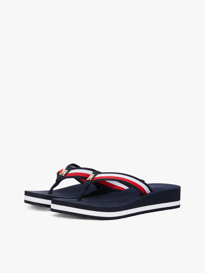 TOMMY HILFIGER CORP MID WEDGE BE