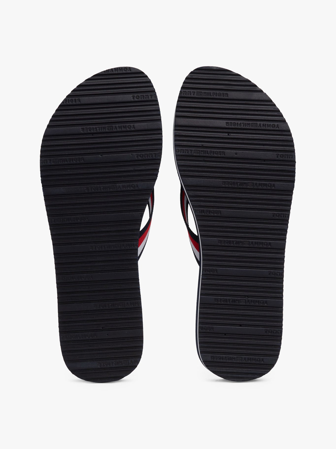 TOMMY HILFIGER CORP MID WEDGE BE