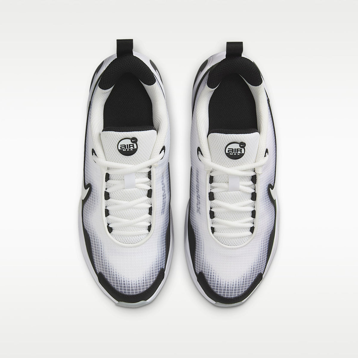 NIKE AIR MAX NOVA BG