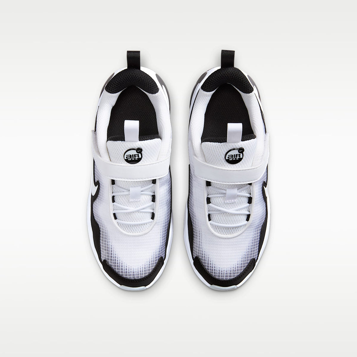 NIKE AIR MAX NOVA BP