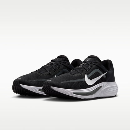 NIKE QUEST 7