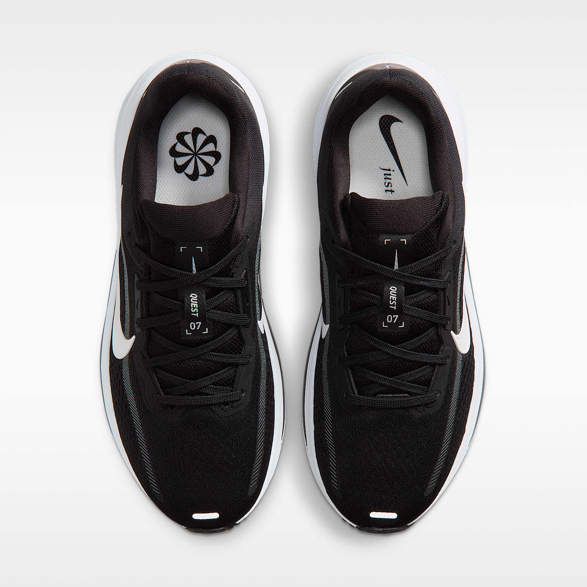 NIKE W QUEST 7