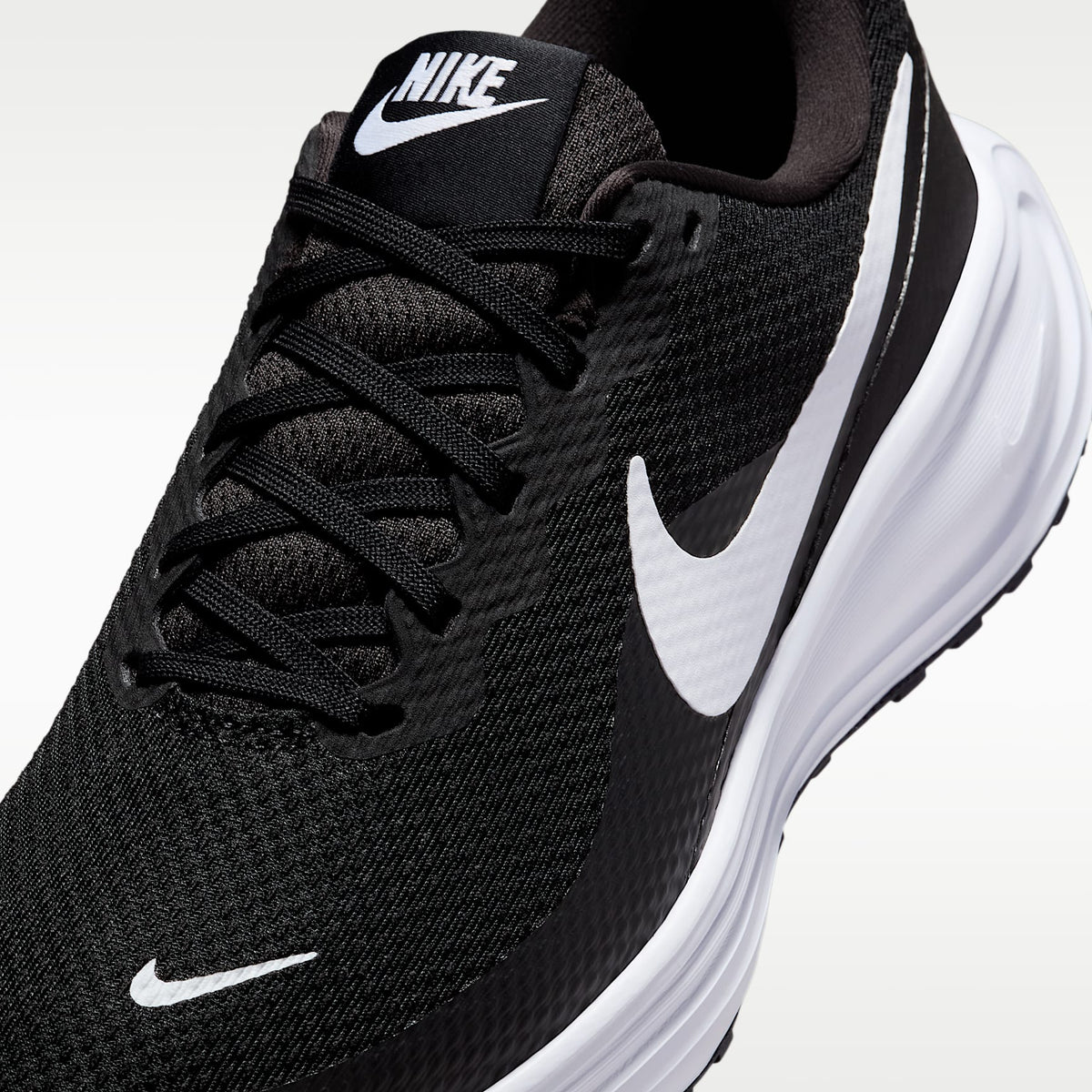 NIKE W REVOLUTION 8