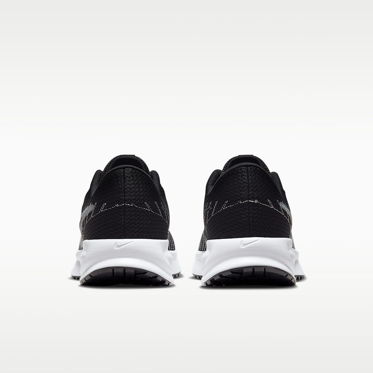 NIKE W RUN DEFY