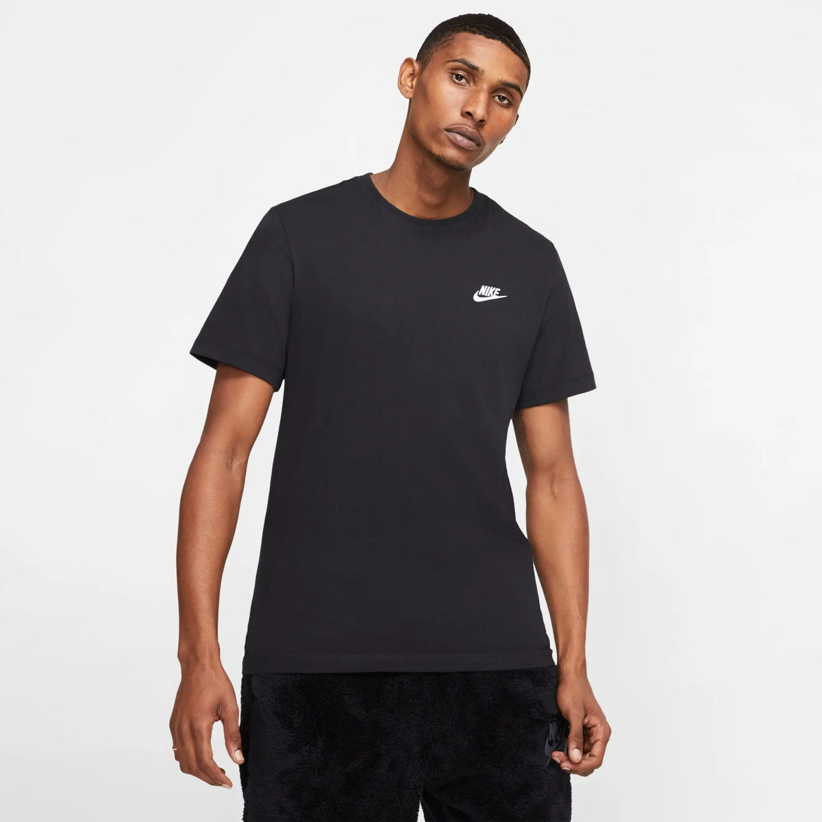 NIKE CLUB TEE NSW