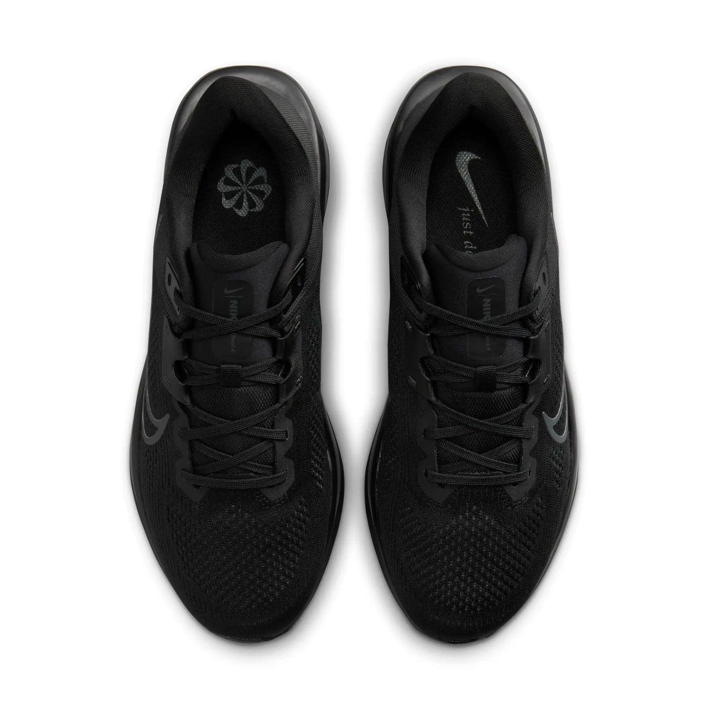 NIKE QUEST 6