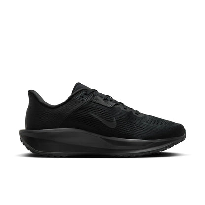 NIKE QUEST 6