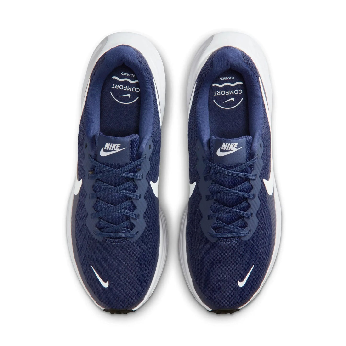NIKE REVOLUTION 8