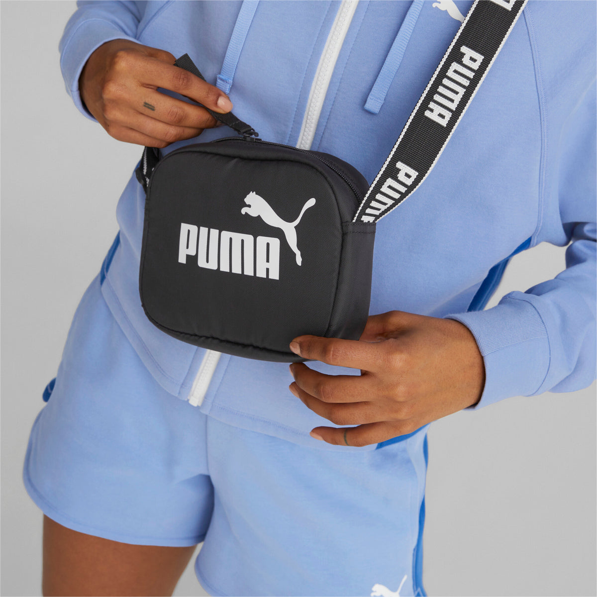 Bolso Core Base Cross Body Bag Unisex Marca Puma