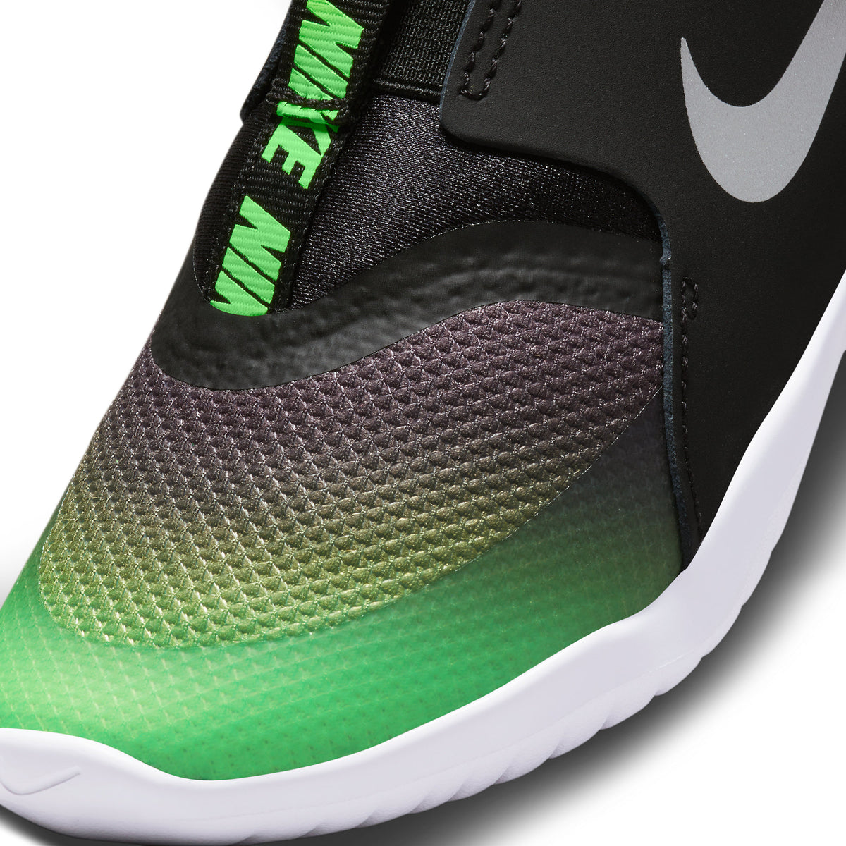 Zapatilla Nike Flex Runner de niño color Negro con Verde