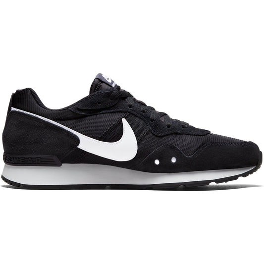 Zapatilla Nike Venture Runner de hombre color Negro