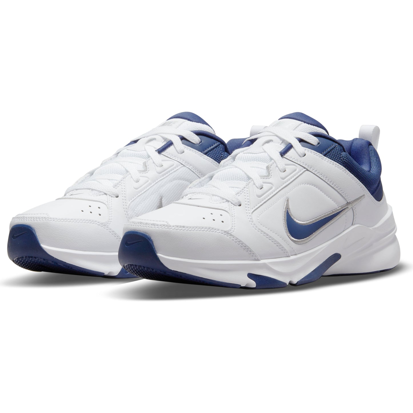 Zapatilla Nike Defy All Day de Hombre color Blanco