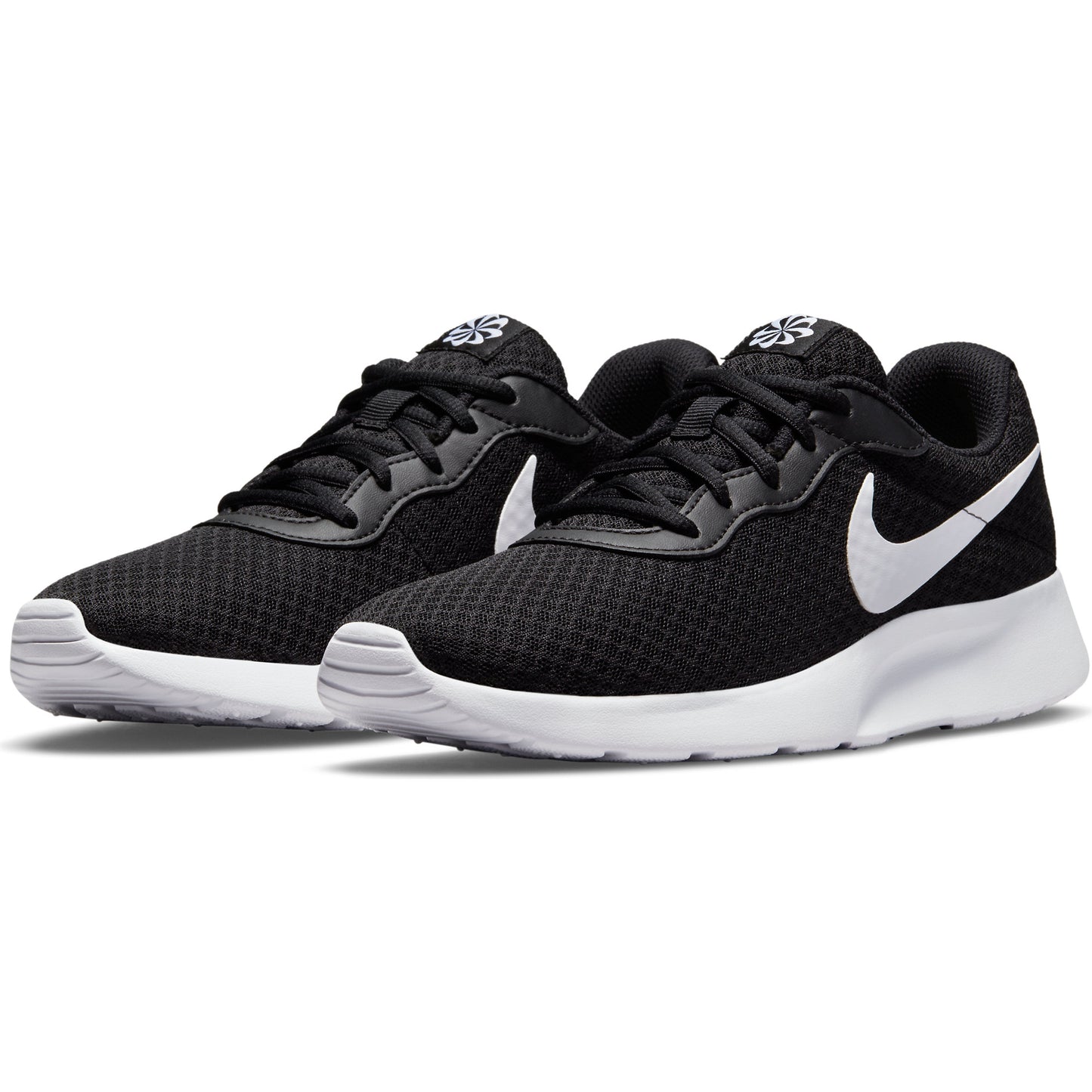Zapatilla Nike Tanjun de Mujer color Negro