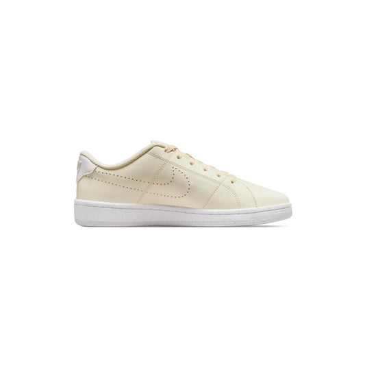 Zapatilla NIKE Wmns Court Royale 2  de Mujer Color Crudo