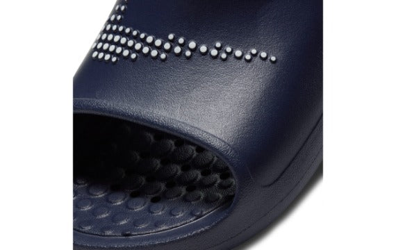Chancleta Victori One Shower Slide | Marca NIKE